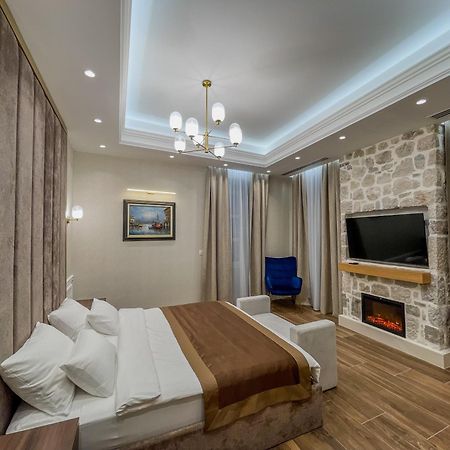 Hive Luxury Suites By Mn Property Kotor Dış mekan fotoğraf