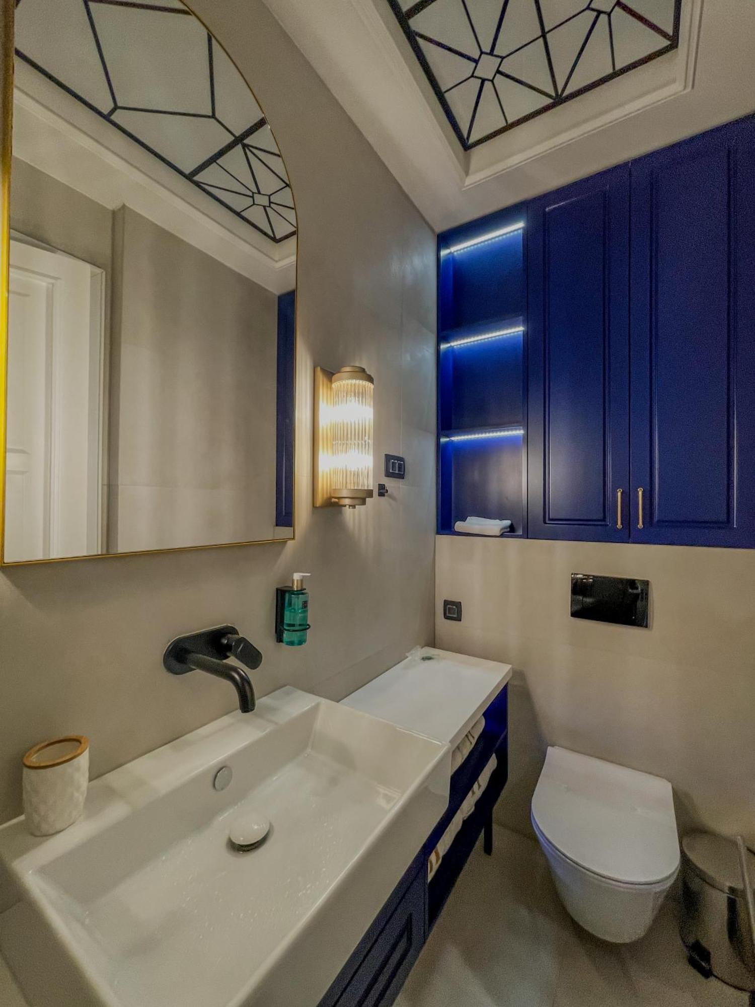 Hive Luxury Suites By Mn Property Kotor Dış mekan fotoğraf