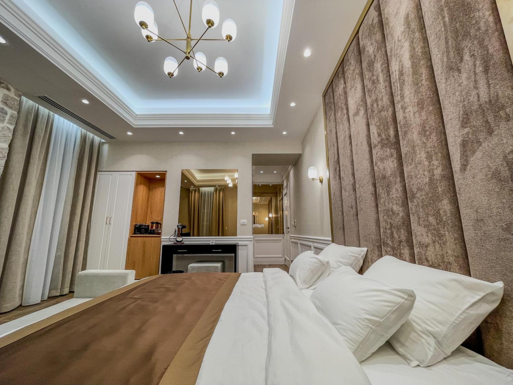 Hive Luxury Suites By Mn Property Kotor Dış mekan fotoğraf