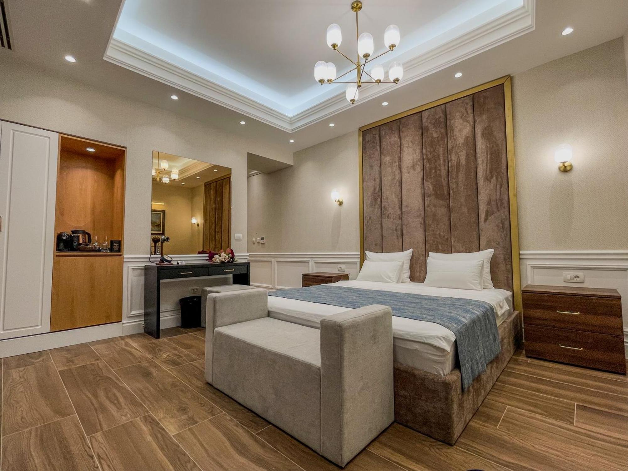 Hive Luxury Suites By Mn Property Kotor Dış mekan fotoğraf